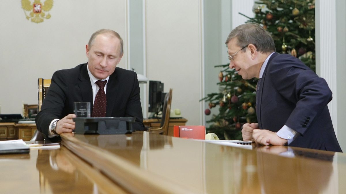 Kdo je nový cíl českých sankcí? „Při začátku války seděl v Kremlu u Putina“